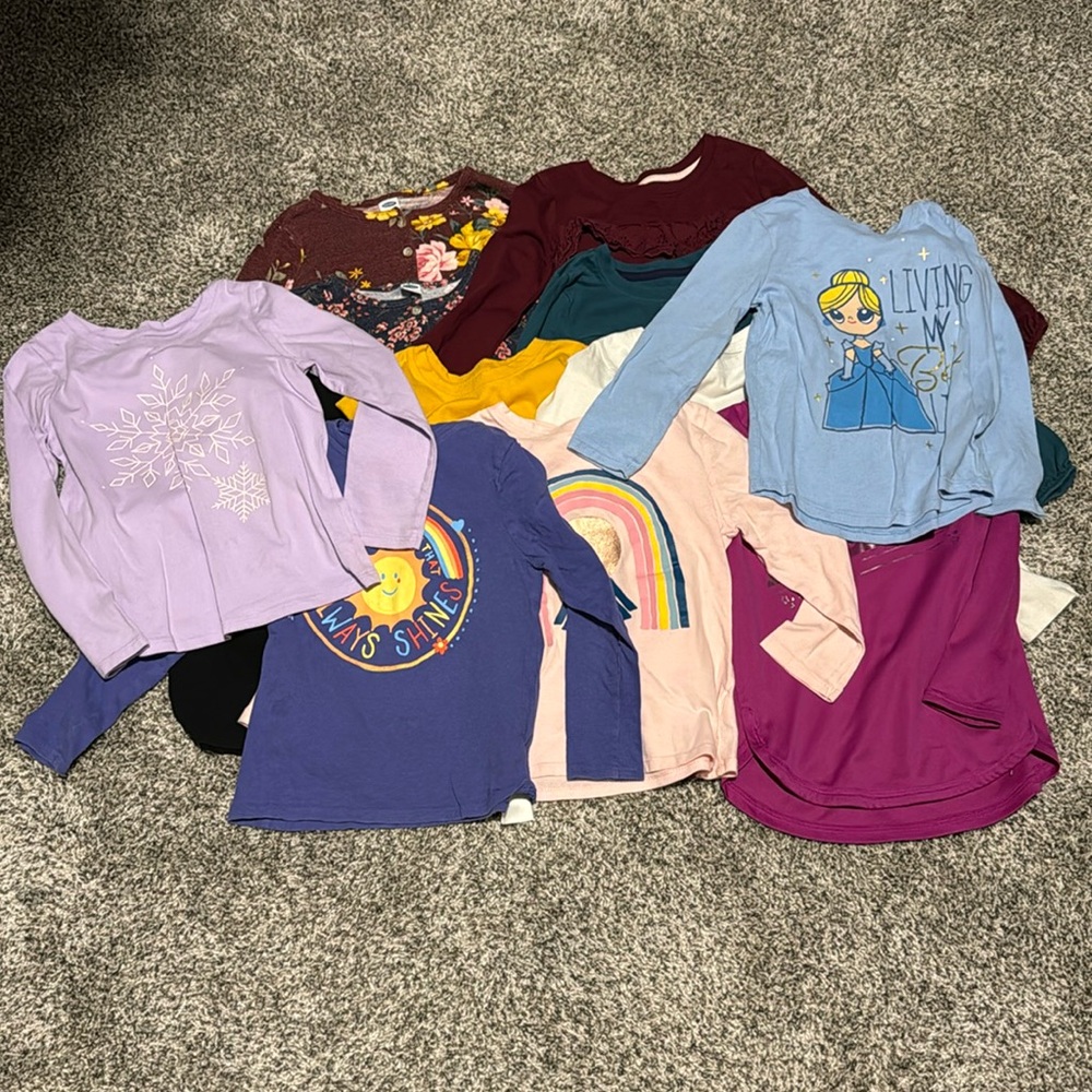Bundle of long sleeve tops